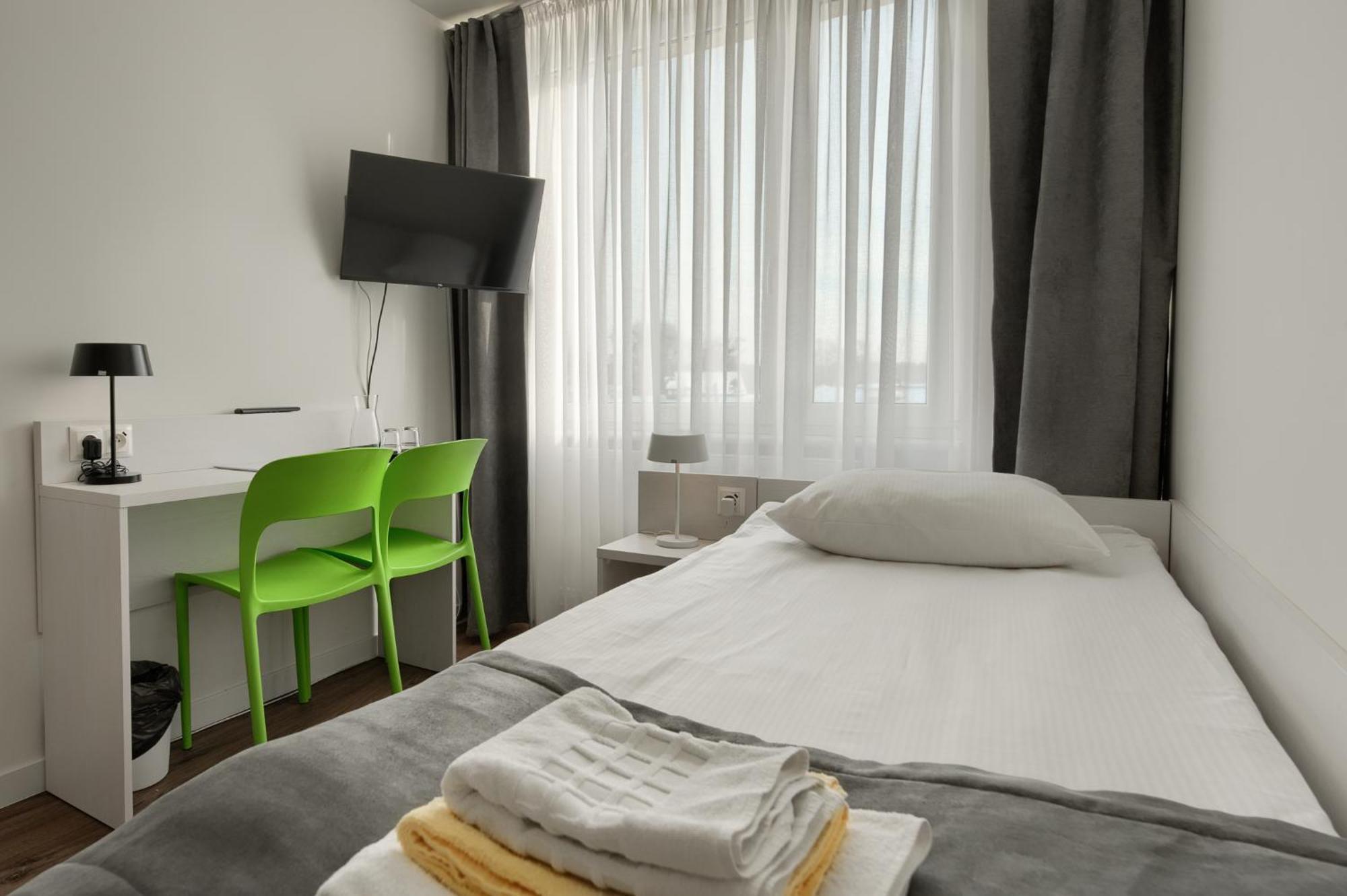 Plonia Resort Hotel *
